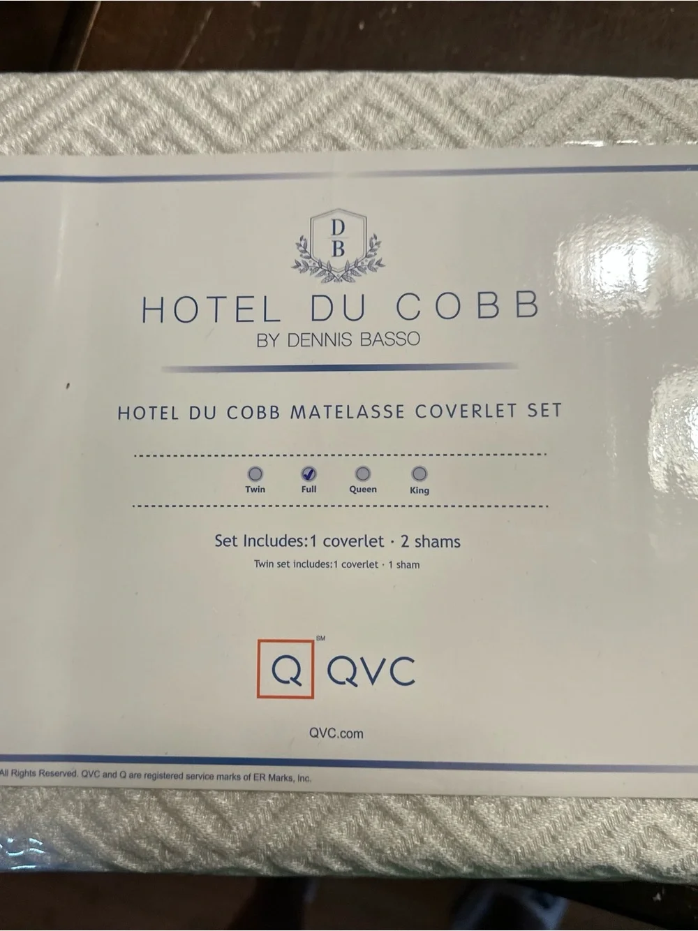 dennis basso Hotel Du Cobb Matelasse Coverlet Set - White